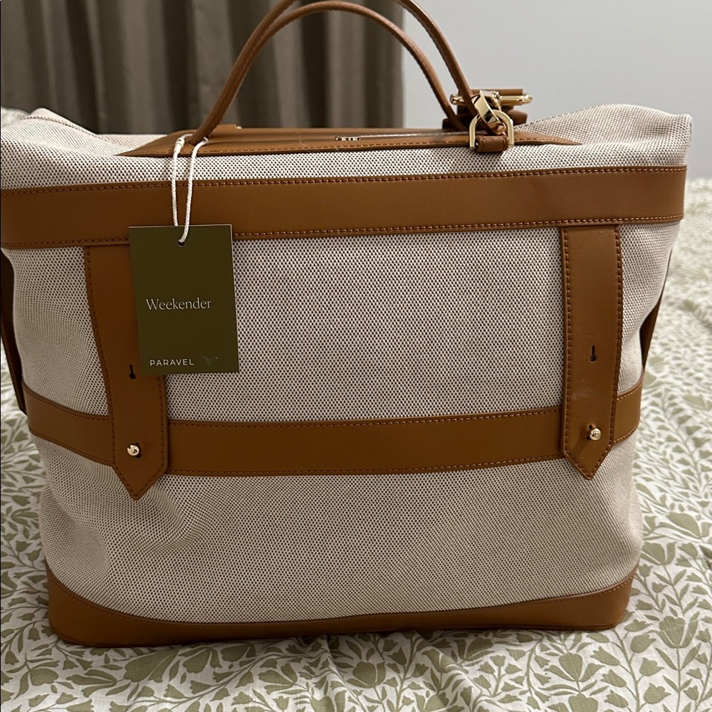 Paravel Weekender Bag
